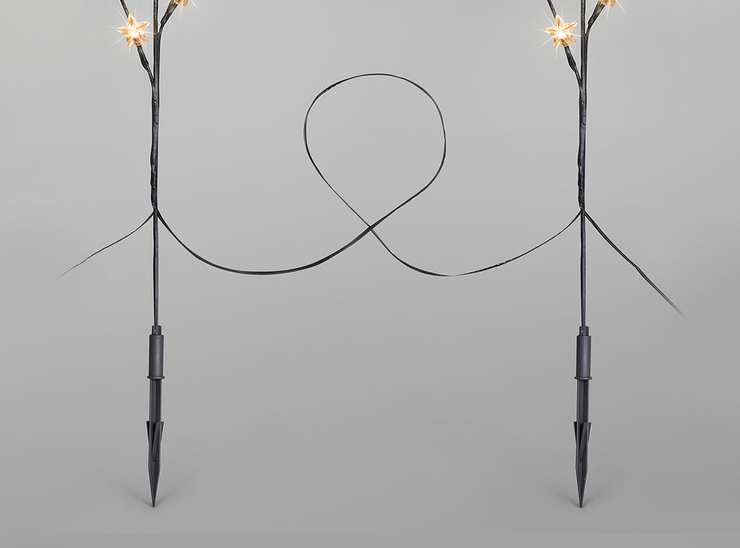 Two Christow 84cm Star Branch Path Lights connected by a 1m black cable