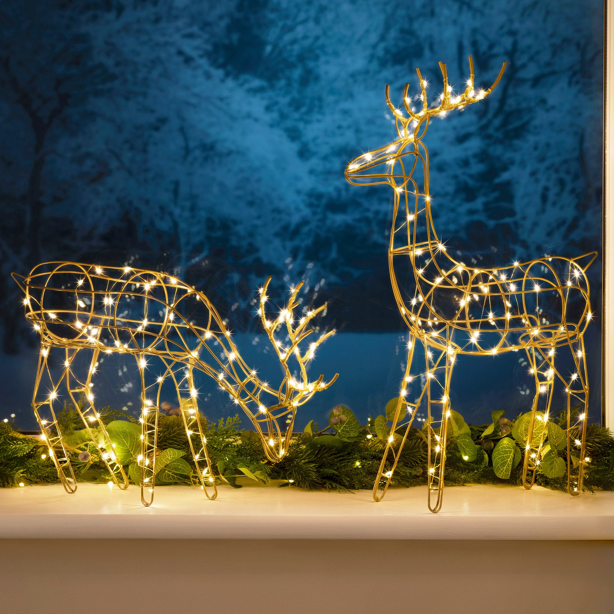 Champagne Gold Light Up Reindeer