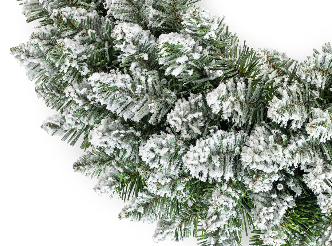 Dual-Tone Spruce Tips