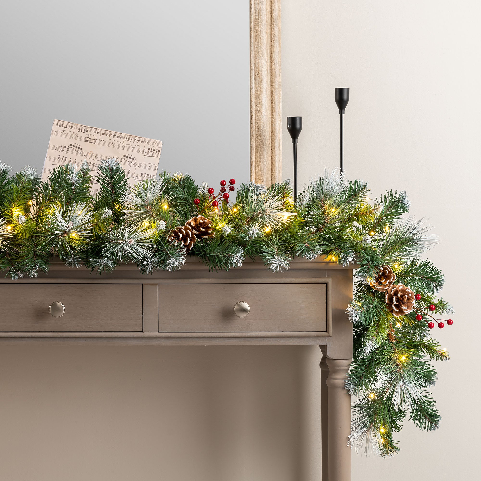 #Lighting Options_Garland with DIY String Lights