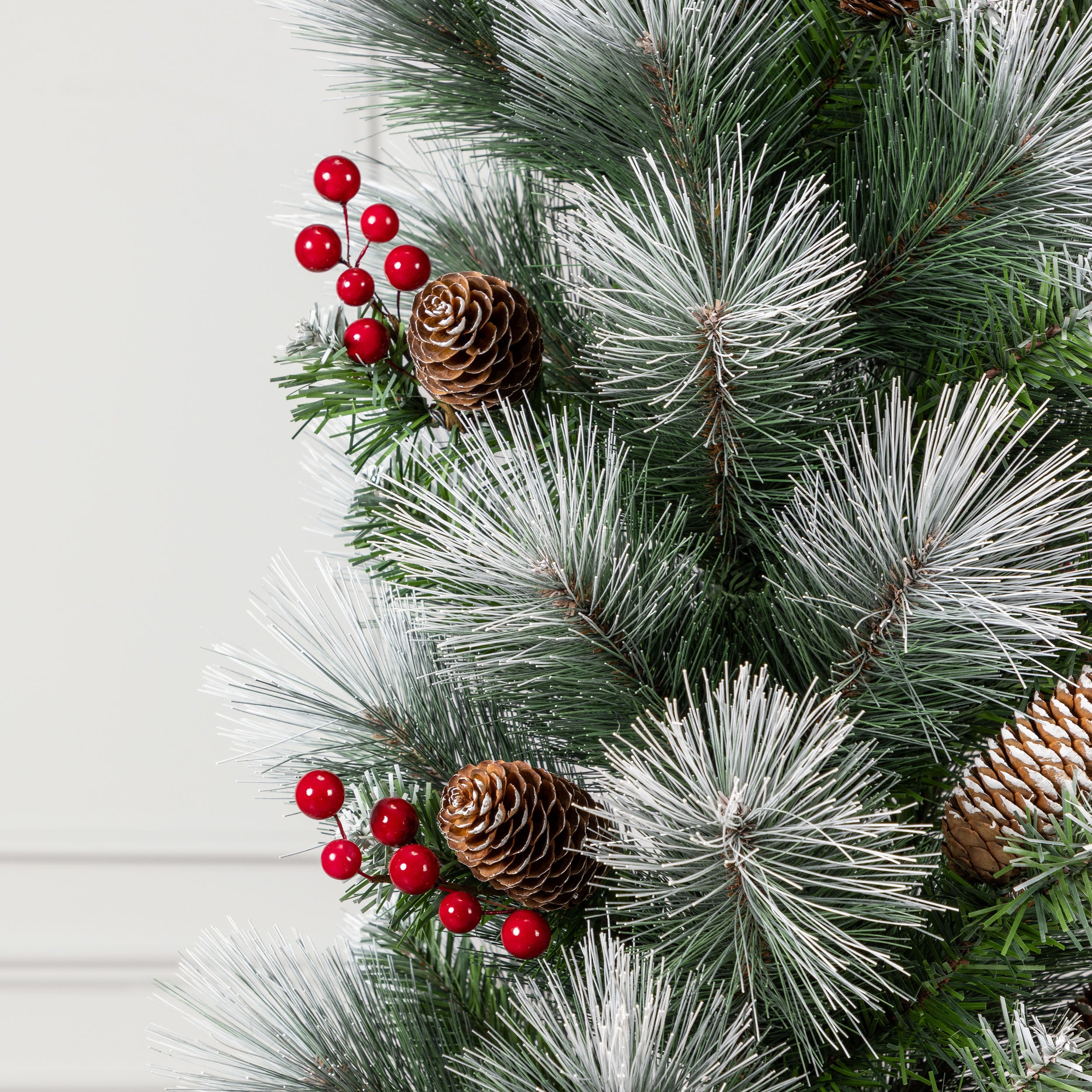 Cone & Berry Pencil Christmas Tree