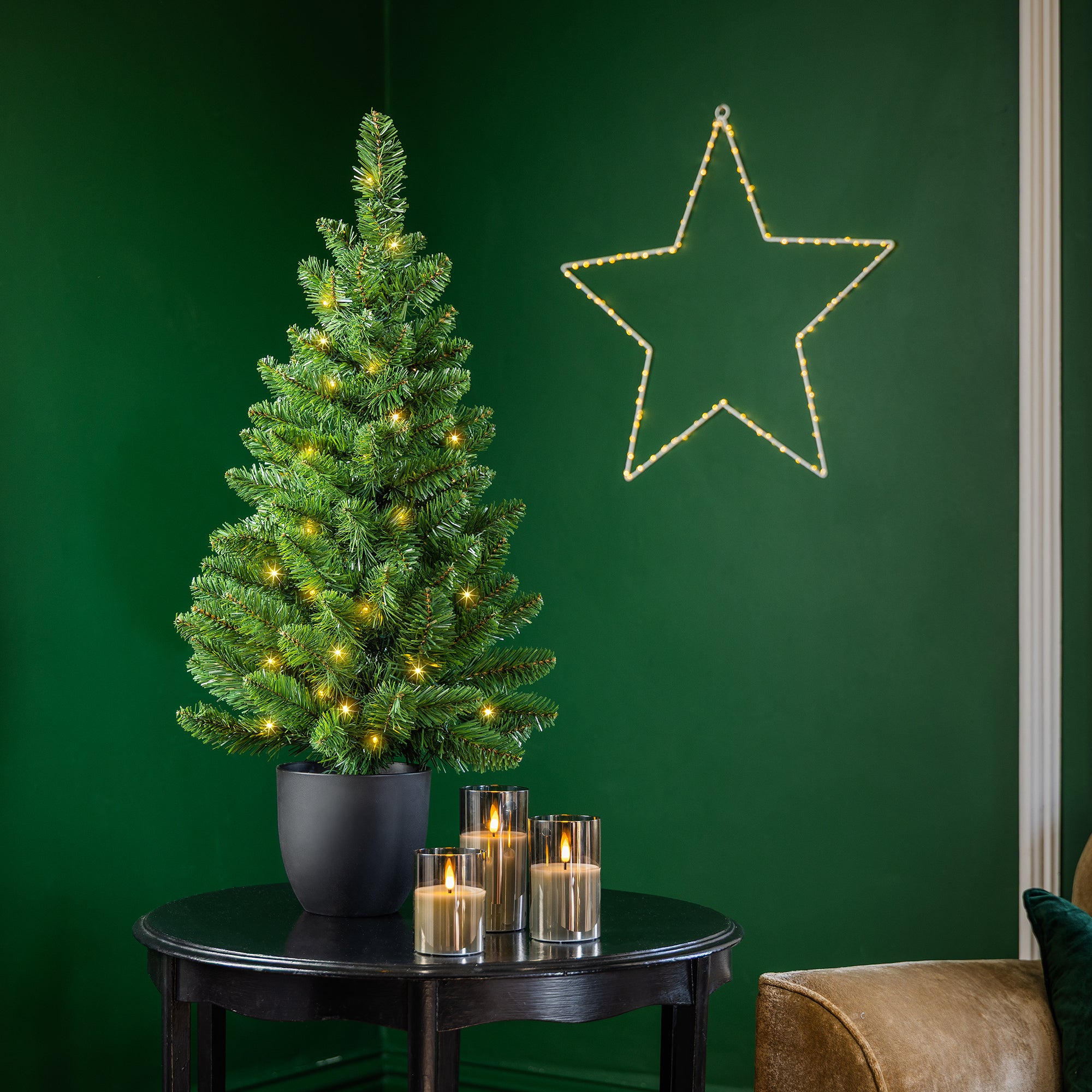 Pre-Lit Avila Spruce Christmas Tree