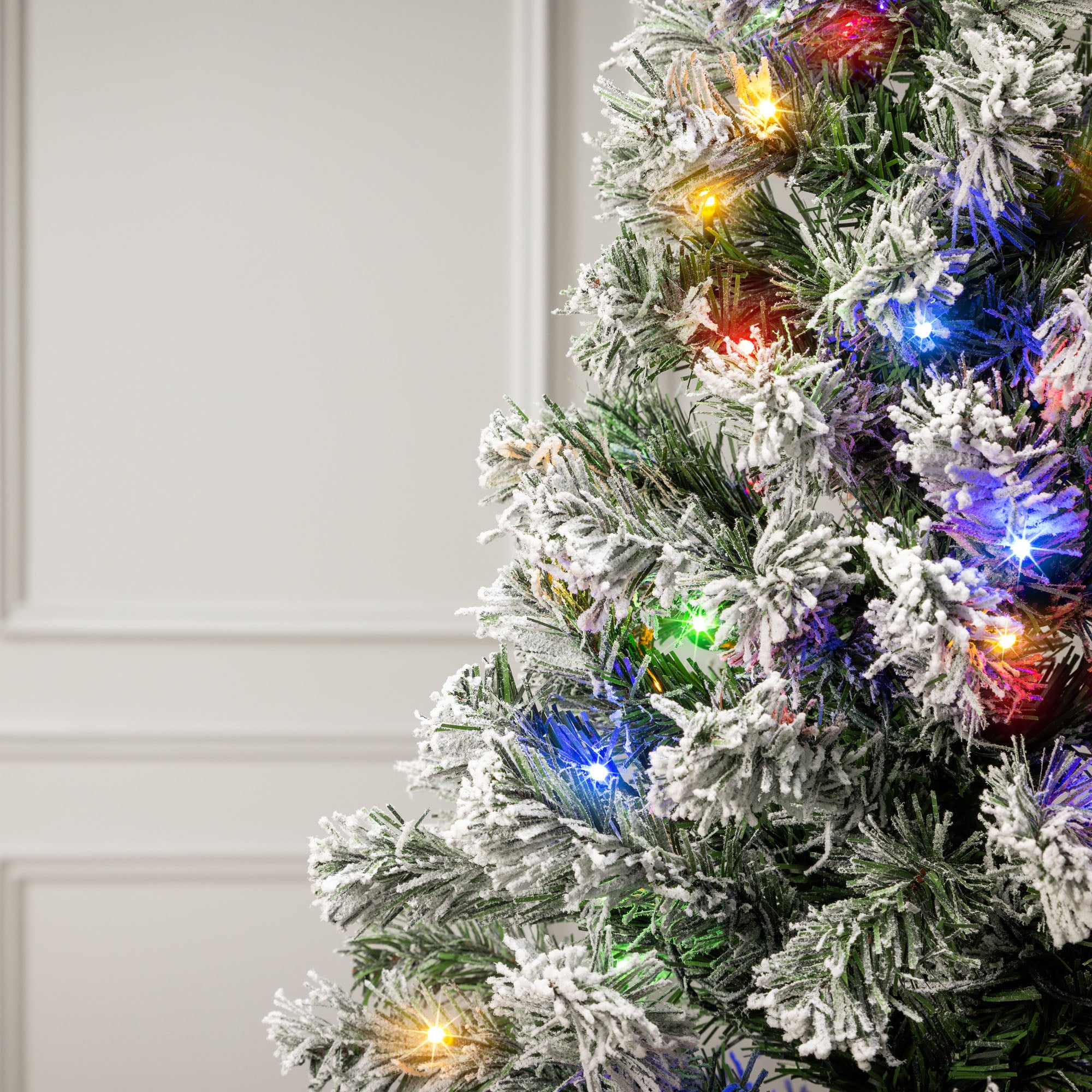 Pre-Lit Chamonix Spruce Flocked Christmas Tree