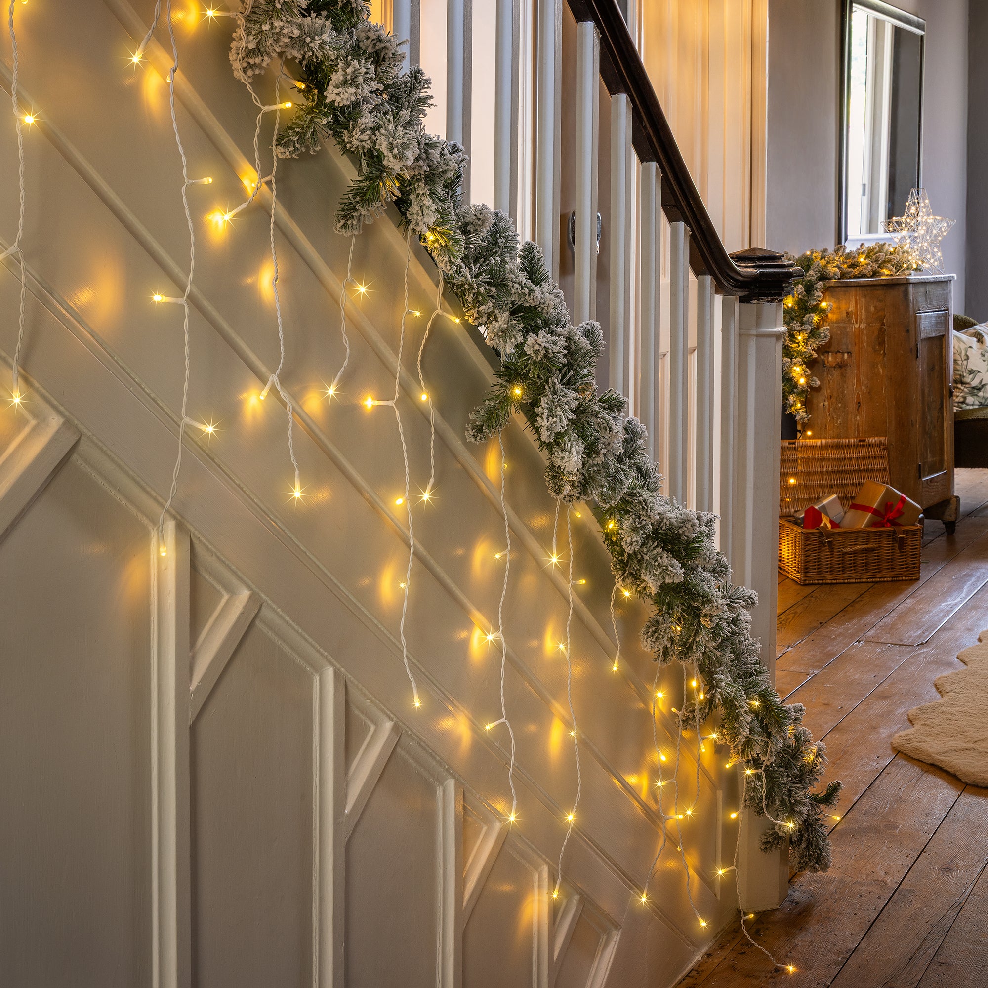 #colour_warm White