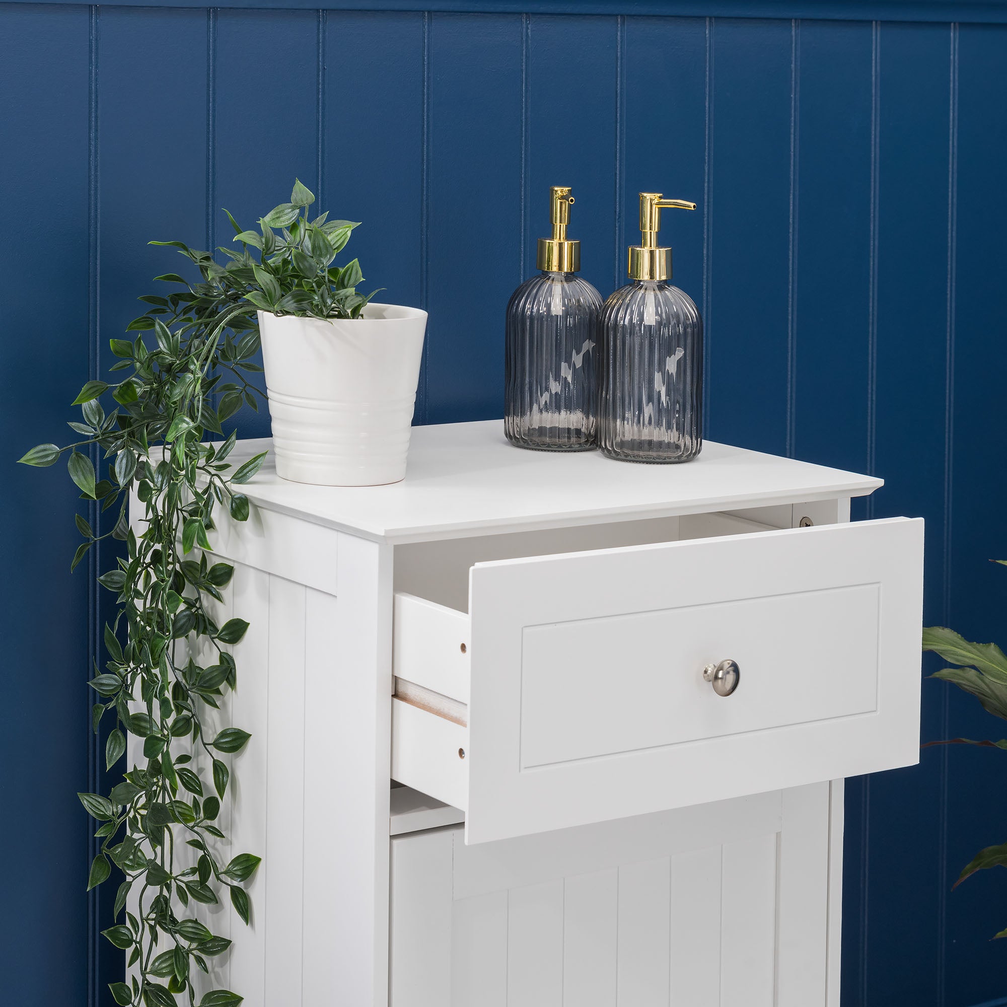 Clovelly White Bathroom Cabinet With Drawer