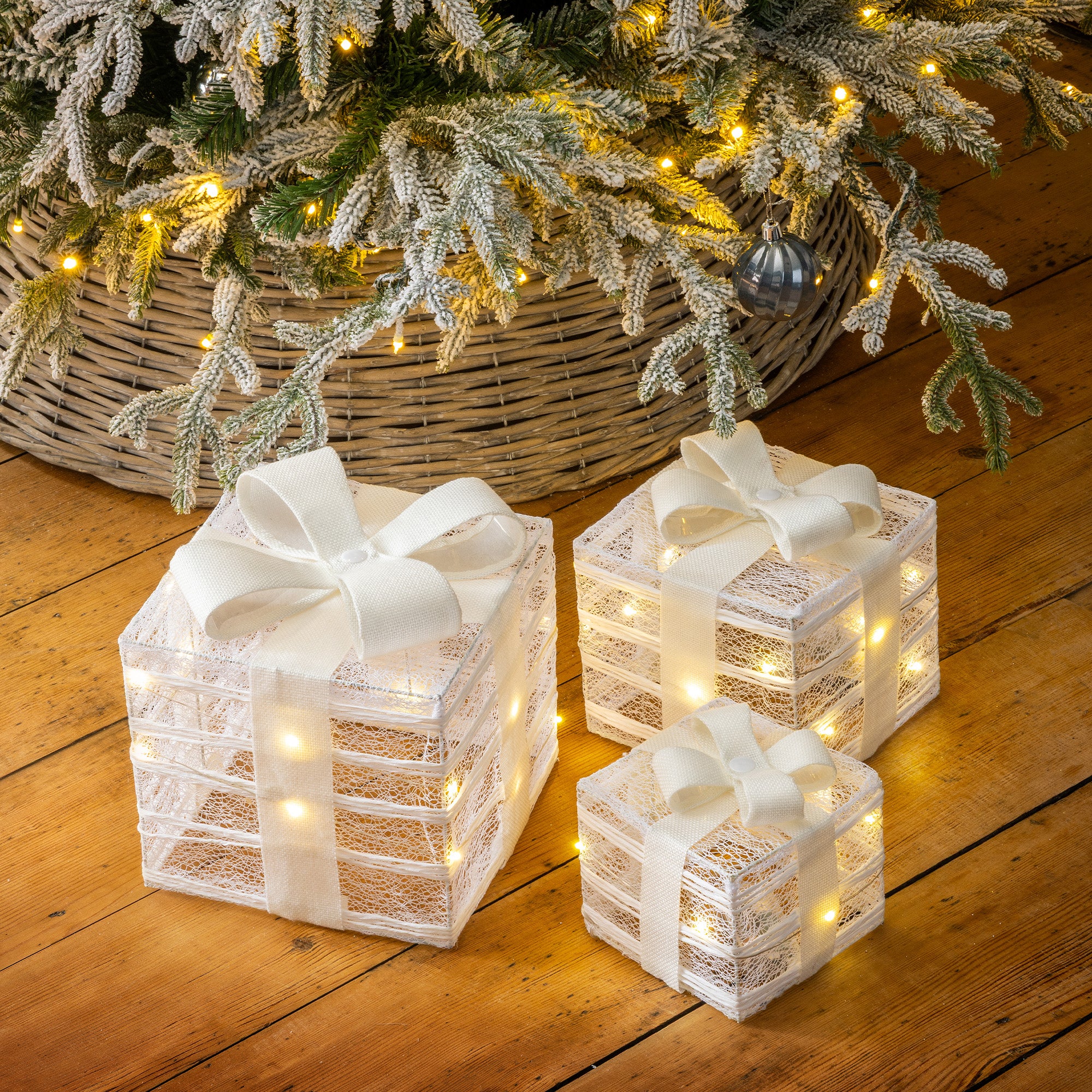 Hessian Christmas Parcel Lights (Set of 3)