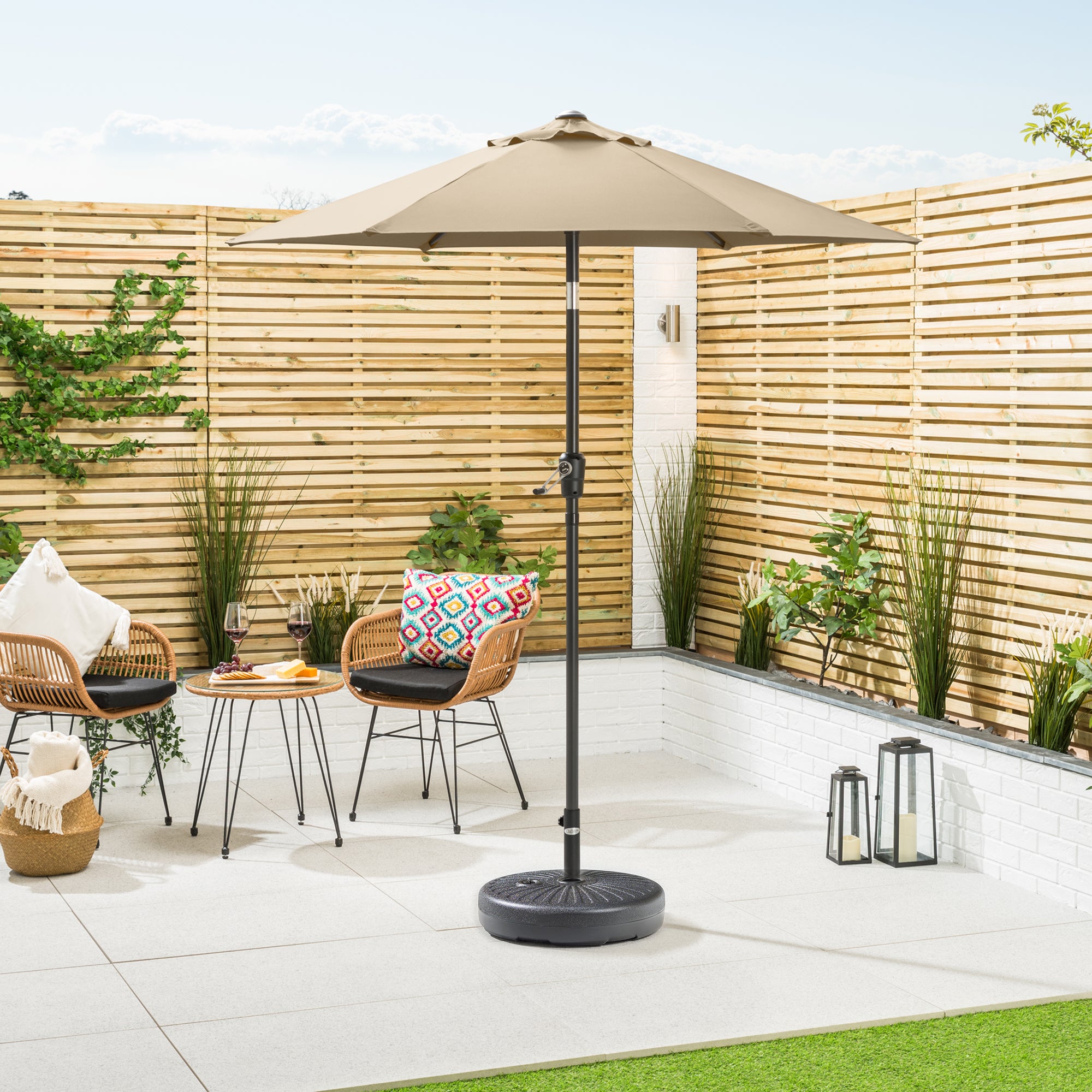 Round Plastic 35kg Parasol Base