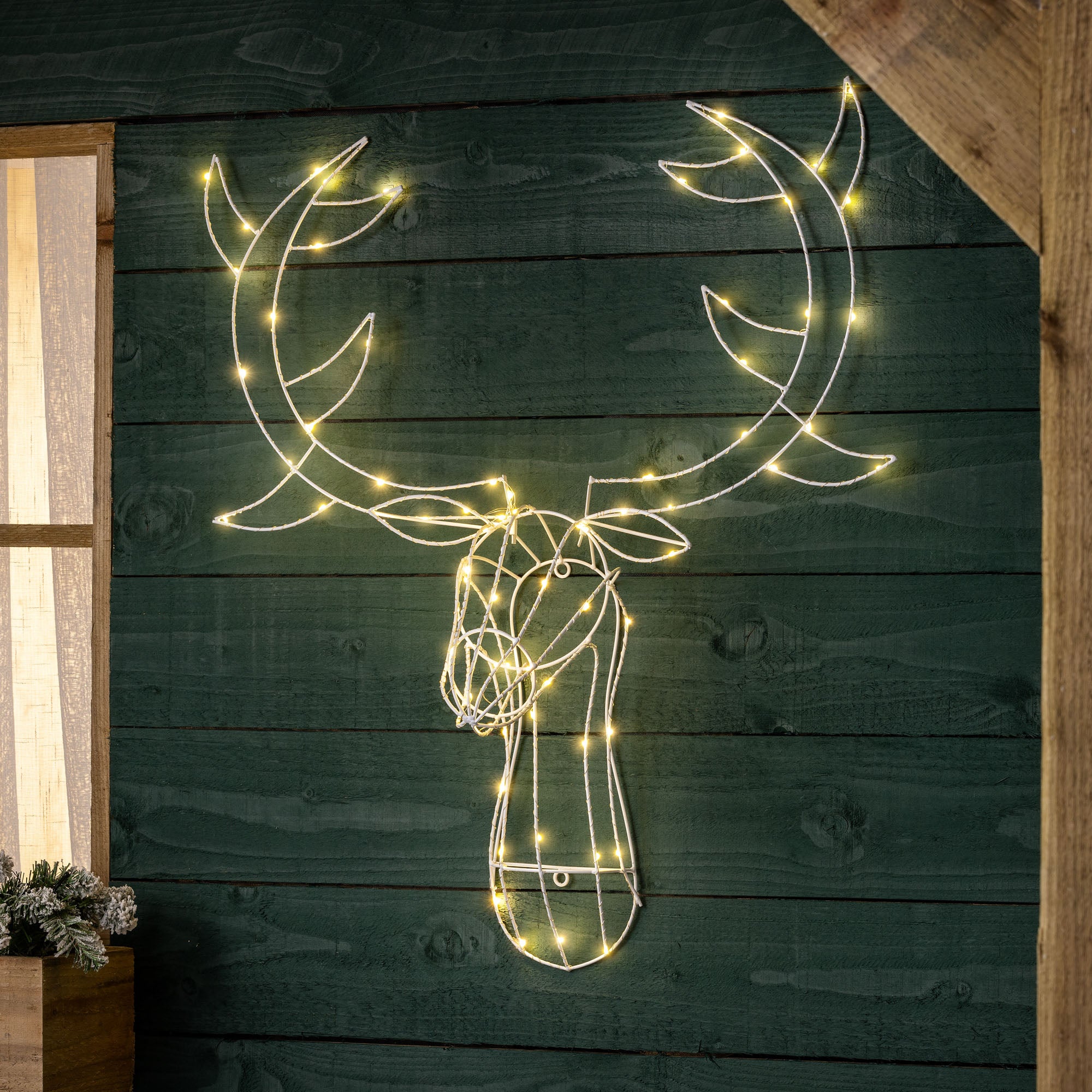 Light Up Stag Head (70cm)