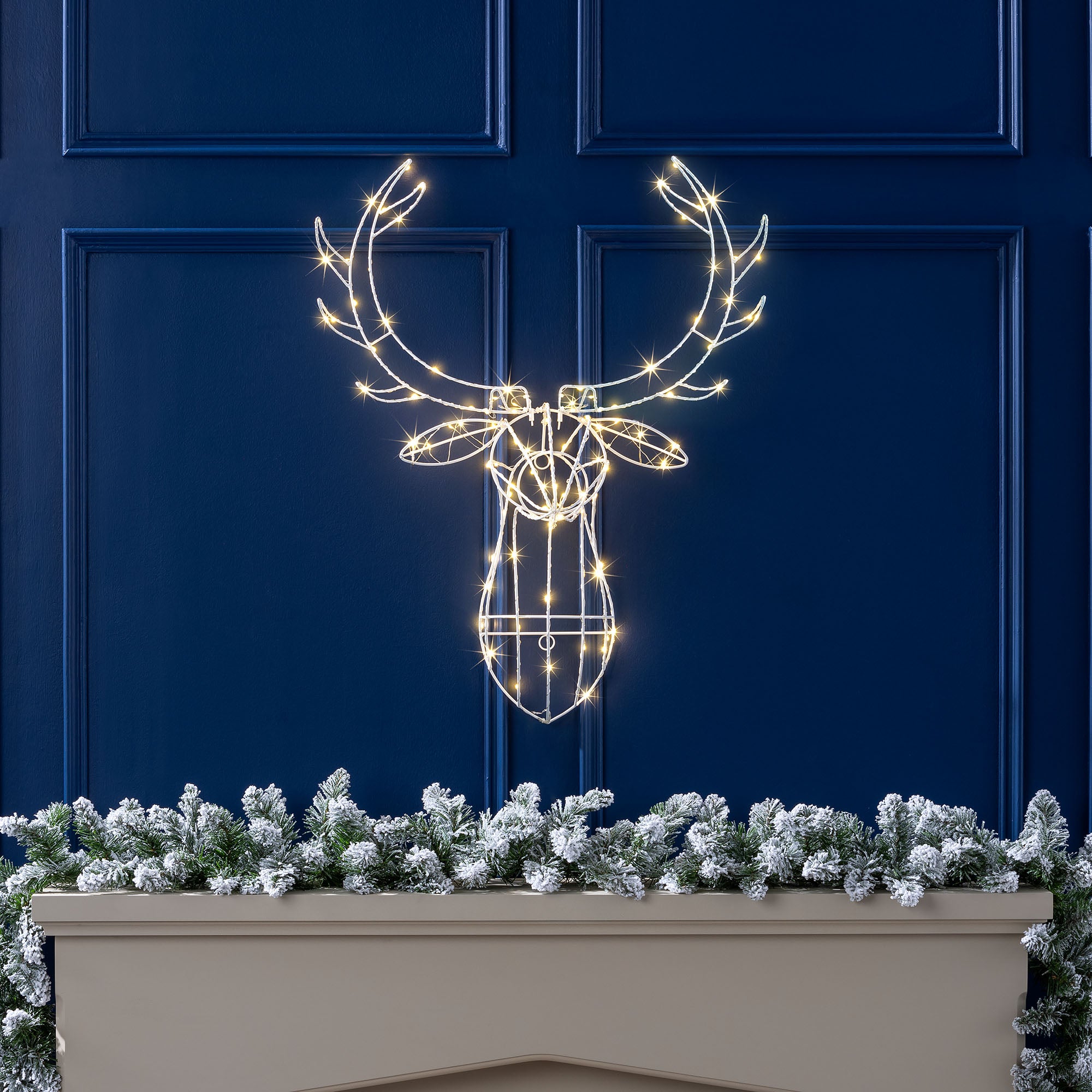 Light Up Stag Head (70cm)