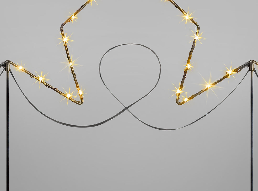 Two Christow Micro LED Star Path Lights connected by a 1m black cable