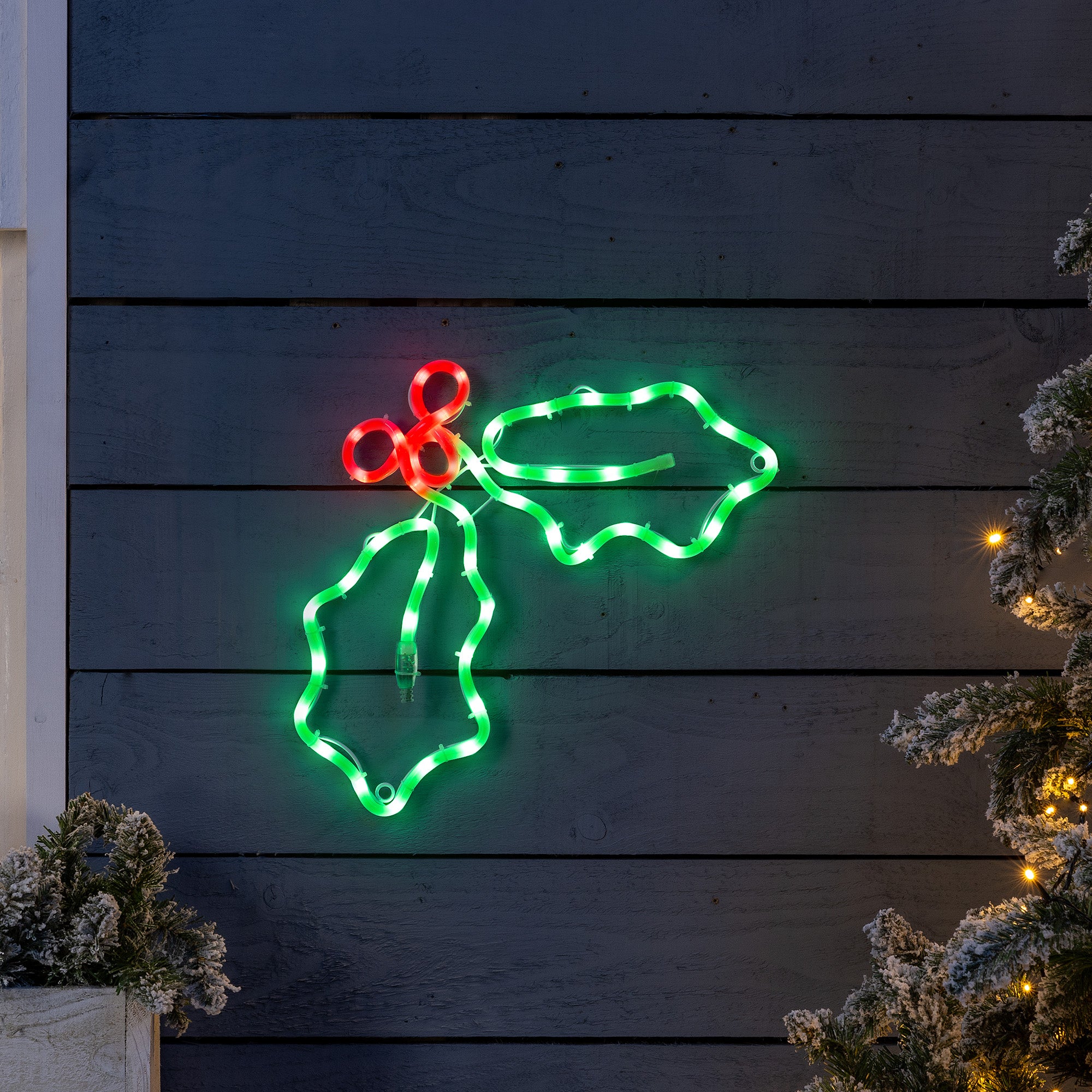 Holly & Berry Christmas Light (32cm)