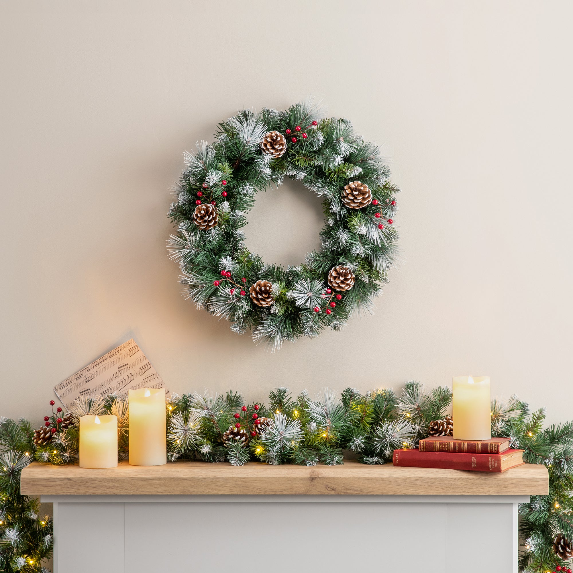 #Size_45cm|Lighting Options_Unlit Wreath