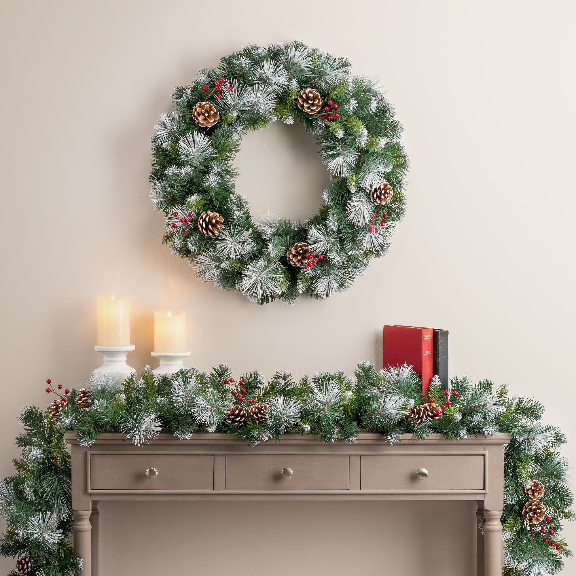 Frosted Berry & Pine Cone Garland