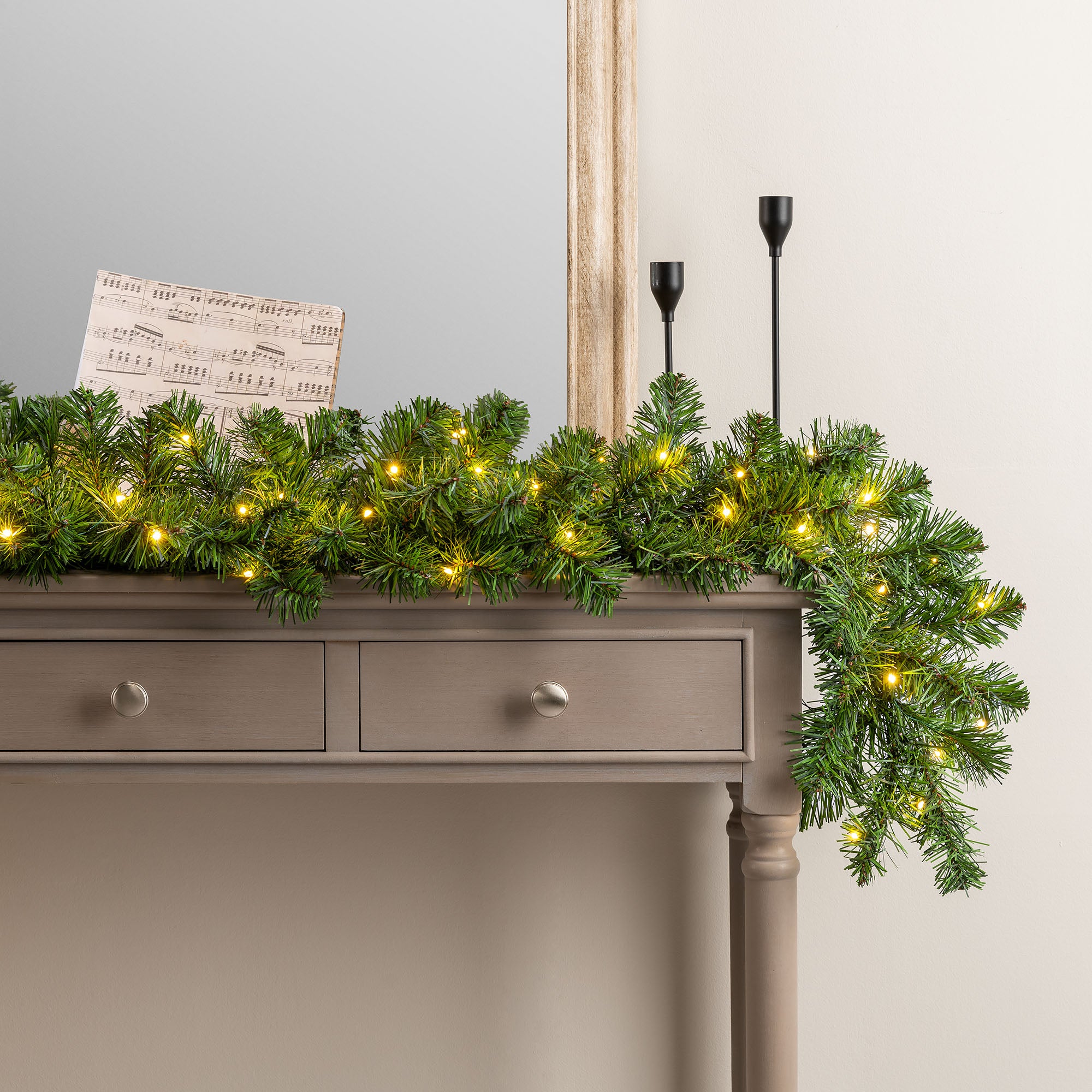 #Lighting Options_Garland with DIY String Lights