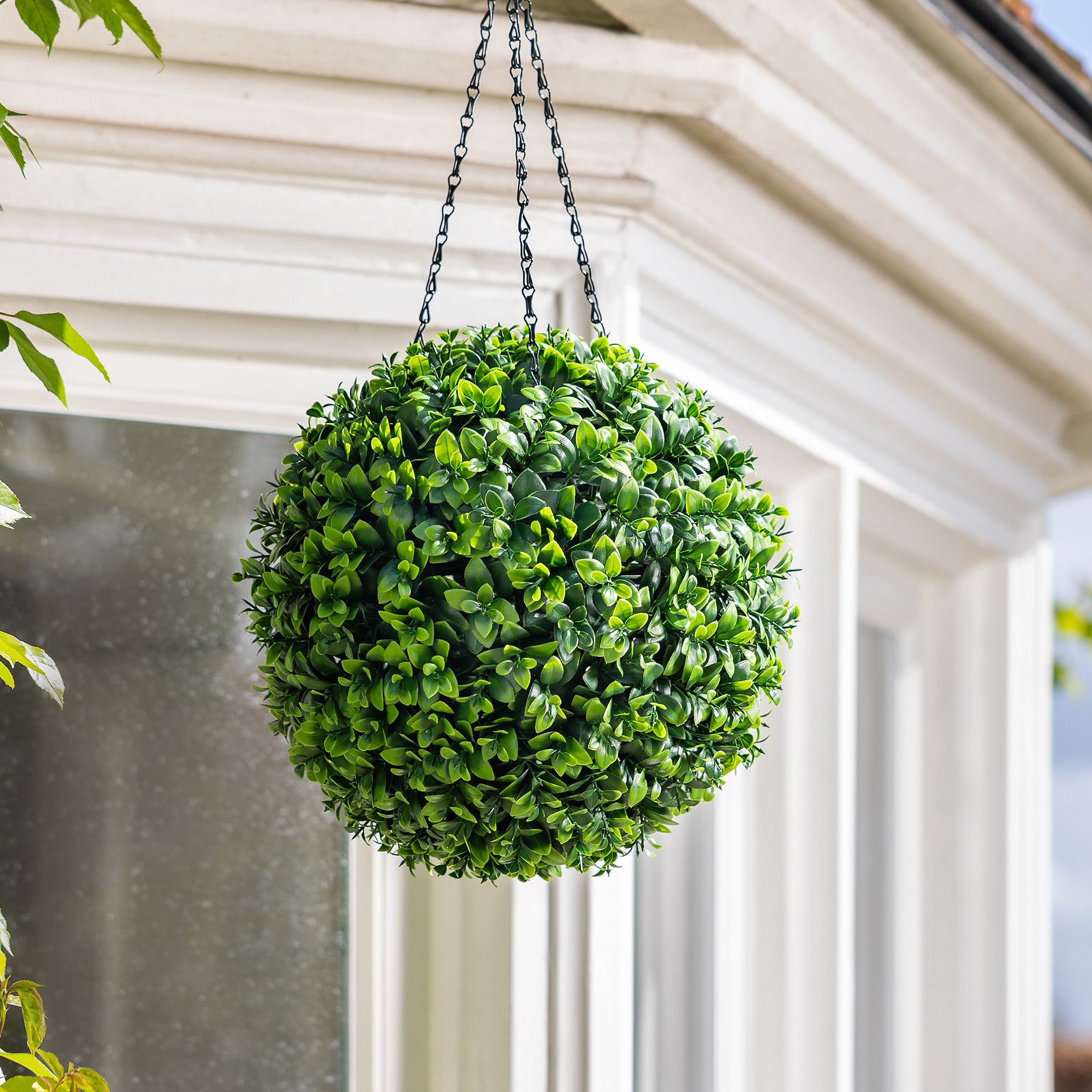 Artificial Laurel Topiary Balls (Pack of 2)