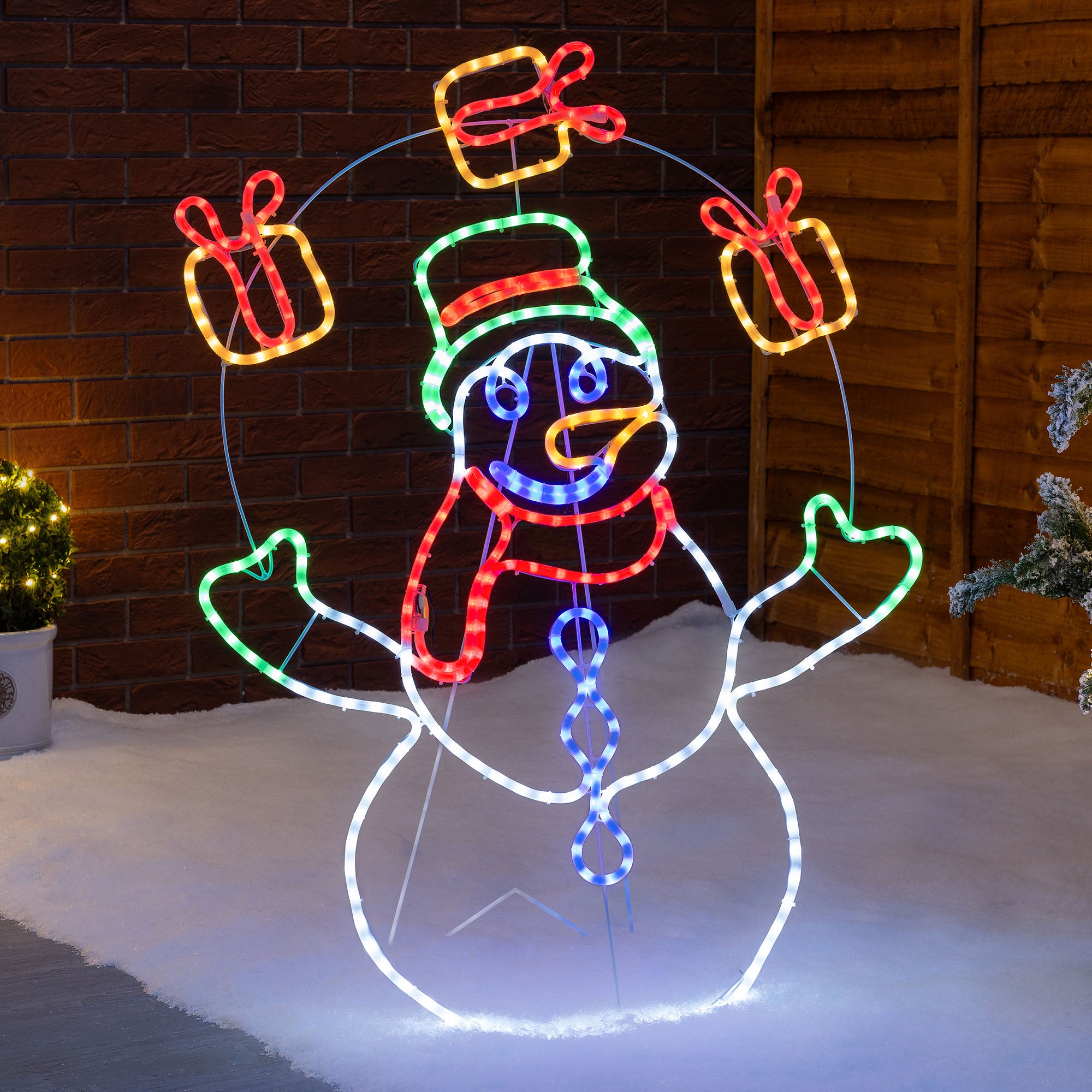 Animated Juggling Snowman Light (98cm)