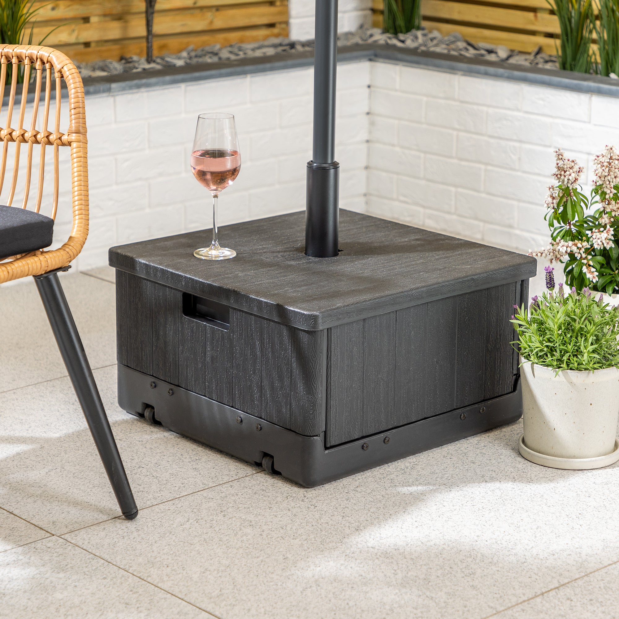 67kg Parasol Base with Wheels