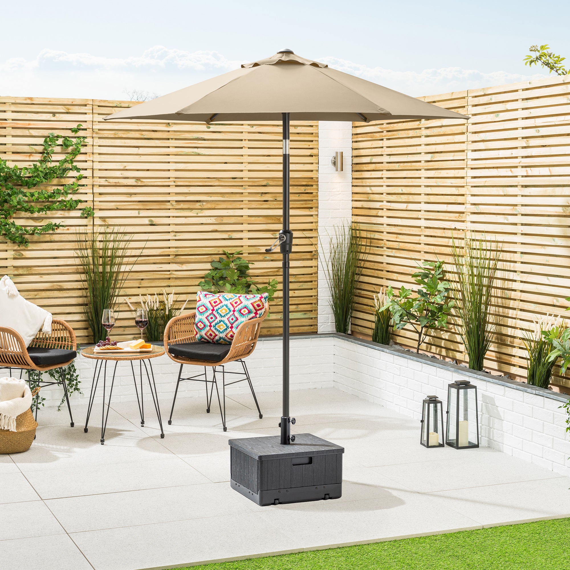 67kg Parasol Base with Wheels