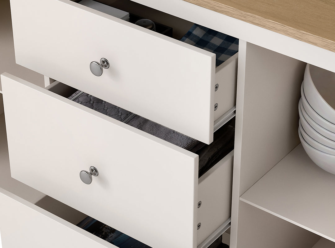 3 Soft-Close Drawers