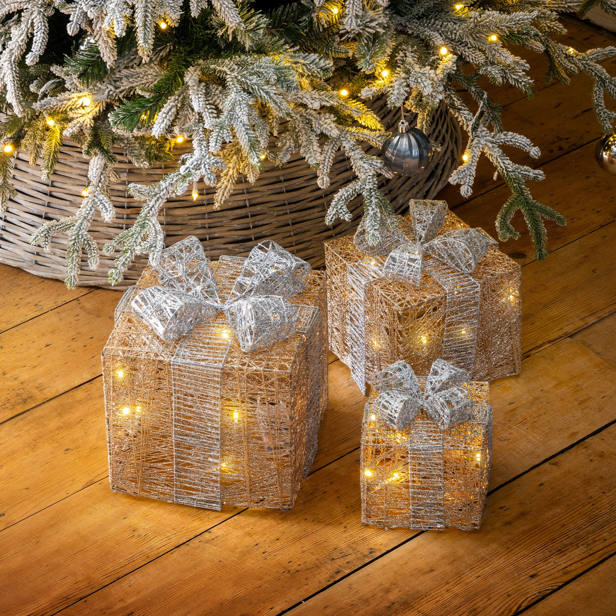 #colour_champagne & silver