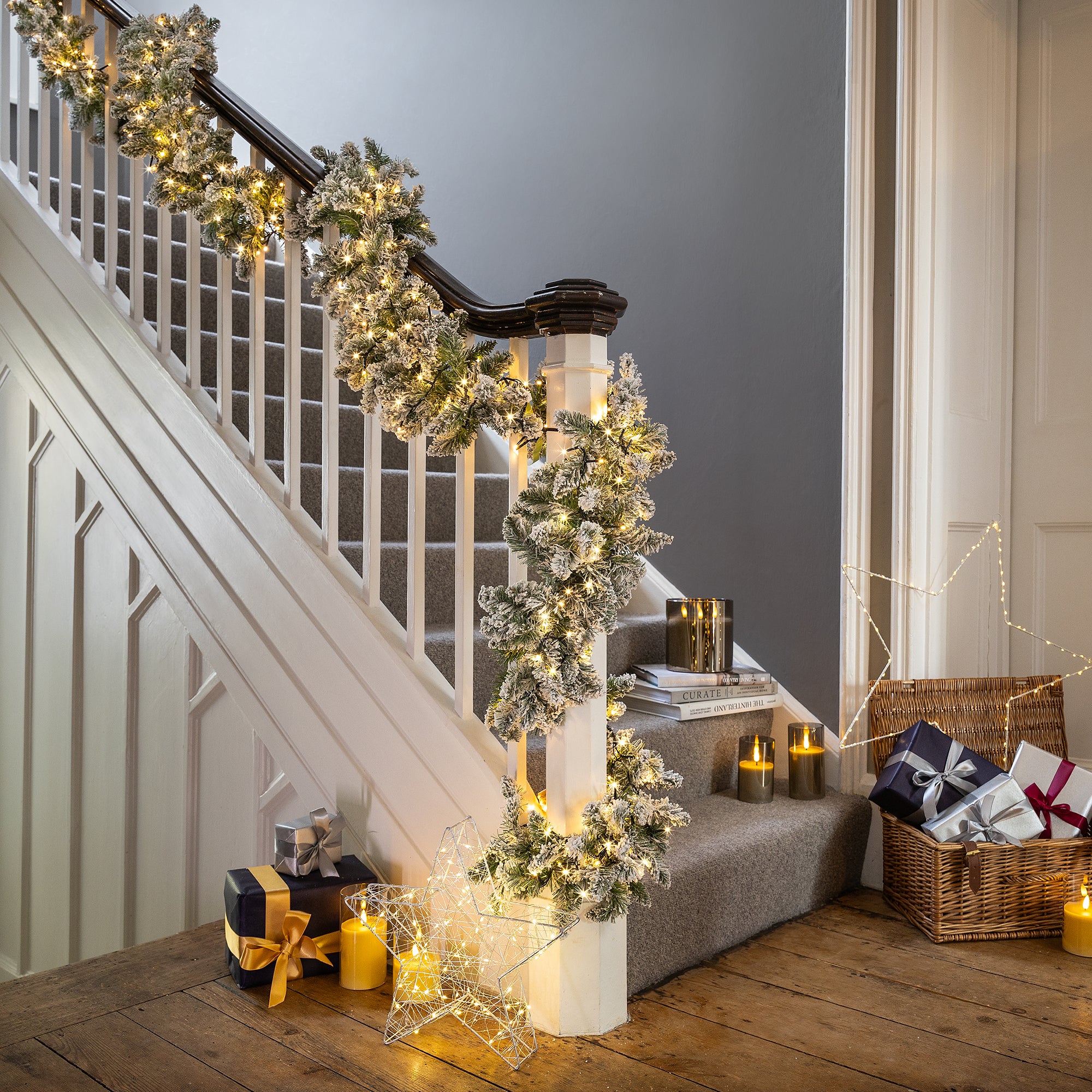 #Lighting Options_Garland with DIY String Lights