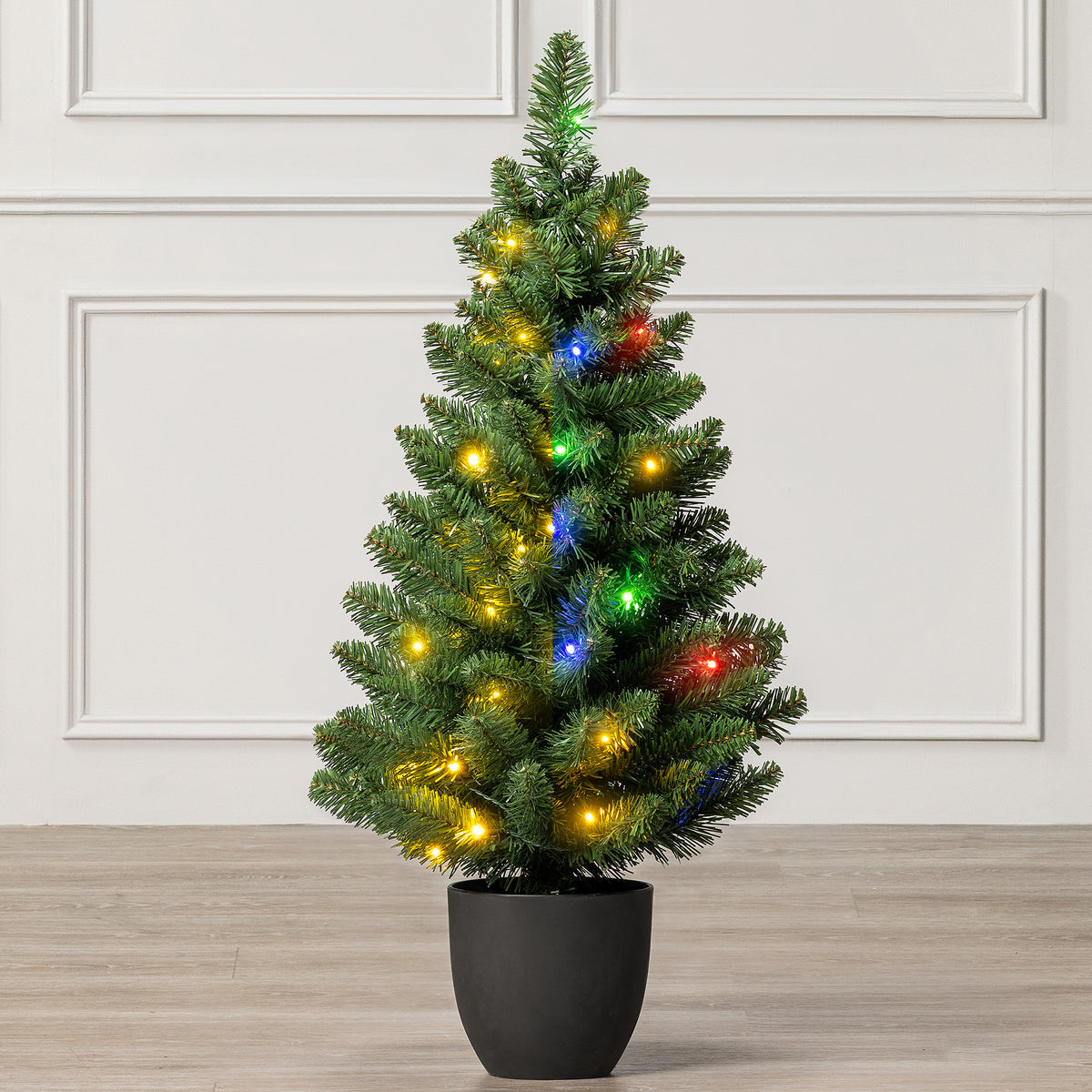 Pre Lit Avila Spruce Christmas Tree