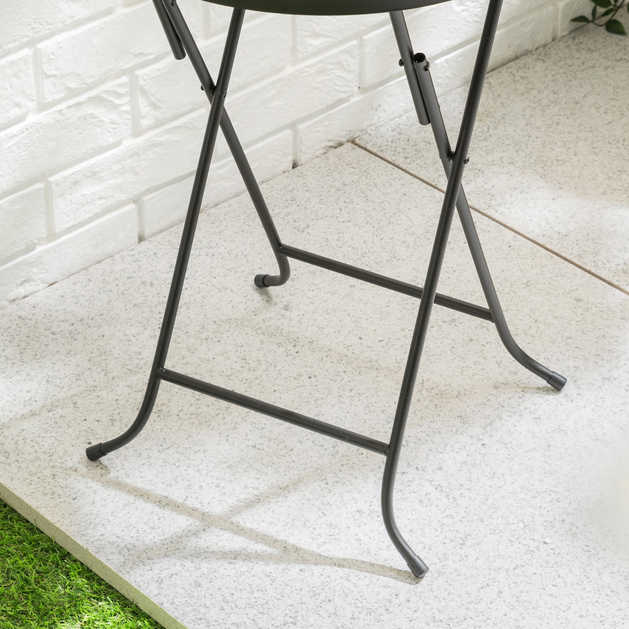 Round Glass Bistro Table