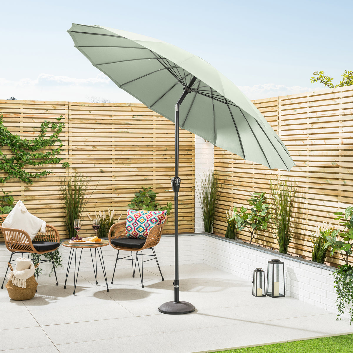 Shanghai Parasol Tilt – 2.6m